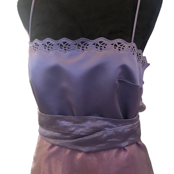 Purple Taffeta Mixed Media Formal Gown size 11/12 - Picture 4 of 12